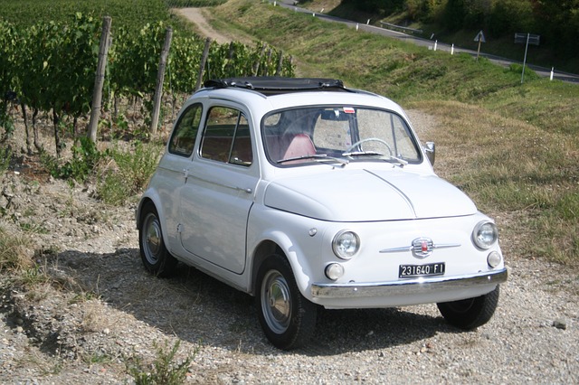 Afbeelding van een oude Fiat 500